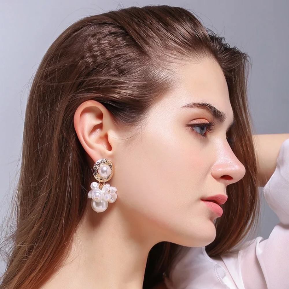 Pearl Faux Earrings - Picture 2 of 5